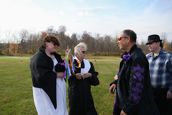 Billie & Dale Vow Renewal 115
