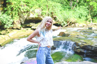 Gwen [MHS Senior] 013
