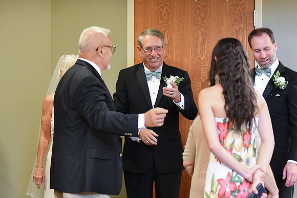 Kellie & Jim [receiving line] 081