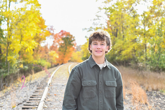 2025 MHS Senior [Cameron] 094