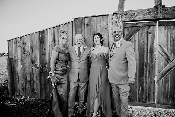 Piper & Eddie [Bride Family] 060