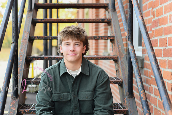 2025 MHS Senior [Cameron] 054
