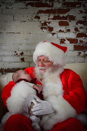 2024 Santa [Reusch] 02