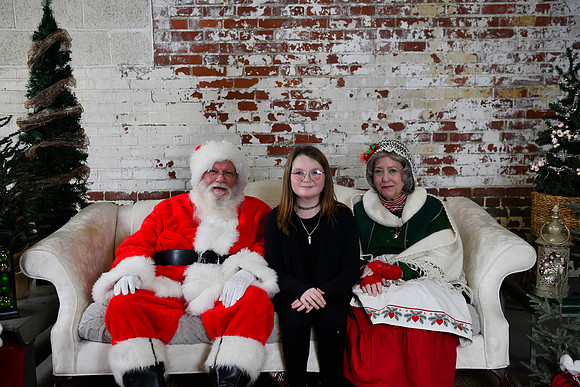 2024 Santa [Knotts] 11