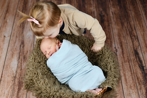 Noah Newborn 230