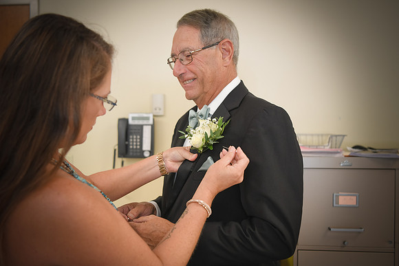Kellie & Jim [getting ready] 125