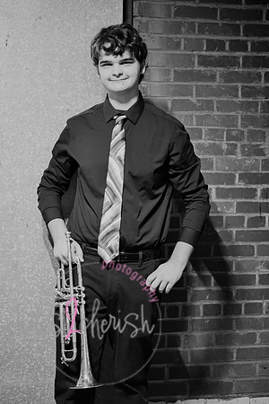 Jacob [MHS class of 2024] 057