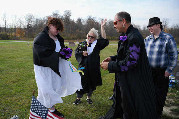 Billie & Dale Vow Renewal 113