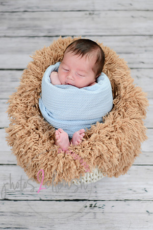 Anthony [newborn] 065