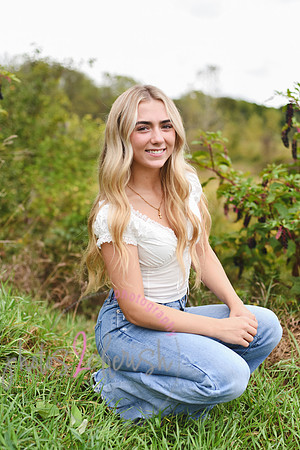 Meghan [class of 2025] peek 20