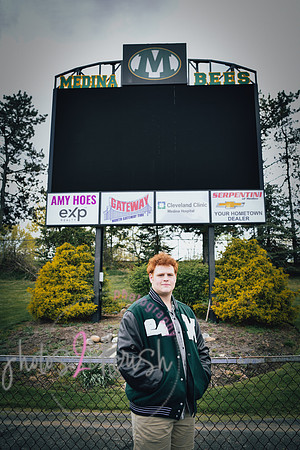 Evan [class of 2024] 006