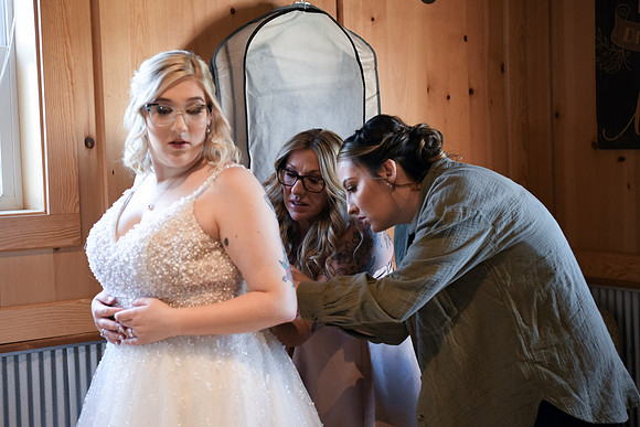 Piper & Eddie WD [getting ready] 57