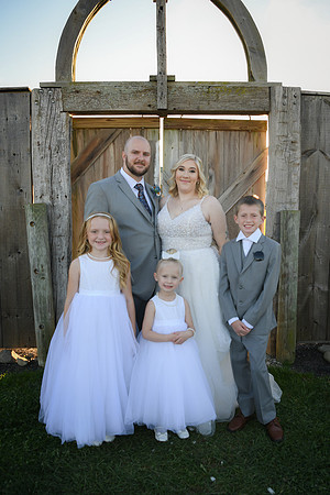 Piper & Eddie [Bride Family] 124