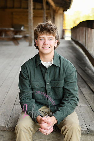 2025 MHS Senior [Cameron] 004