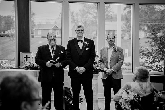 Mike & Smiley [Wedding] 101