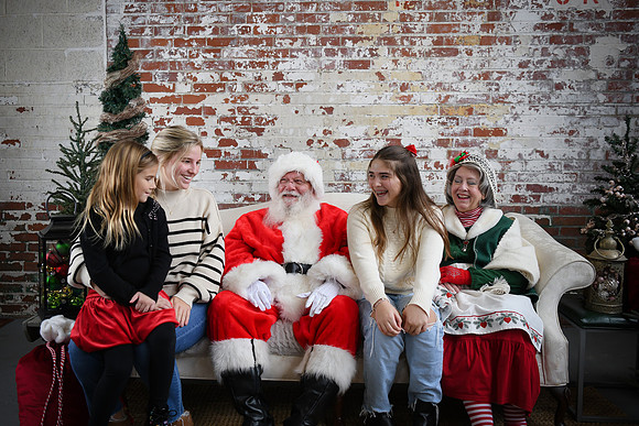 2024 Santa [Derringer] 24