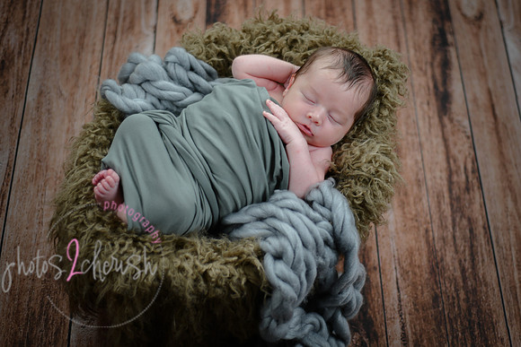 Anthony [newborn] 099
