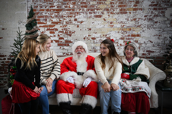 2024 Santa [Derringer] 18