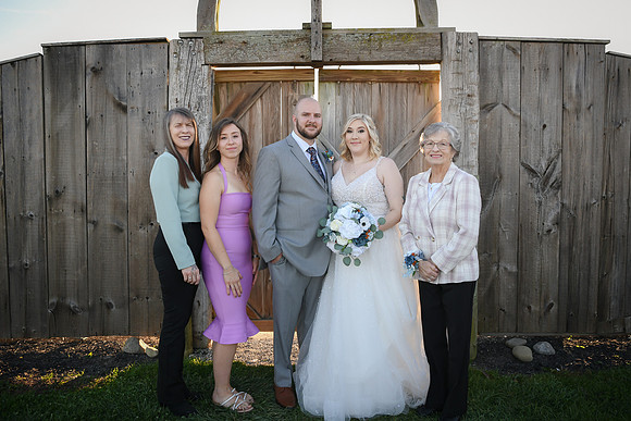 Piper & Eddie [Bride Family] 154