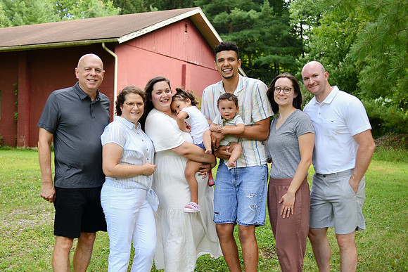 Ash Family 043