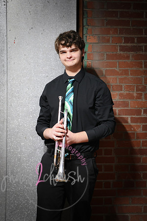 Jacob [MHS class of 2024] 052