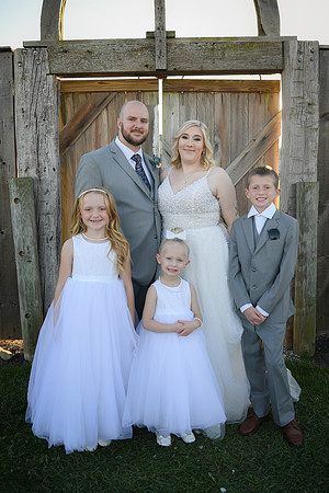 Piper & Eddie [Bride Family] 121