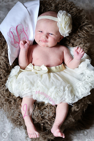 Amelia [newborn] images 088