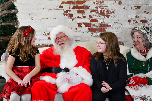 2024 Santa [Knotts] 21