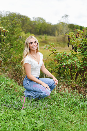 Meghan [class of 2025] peek 16