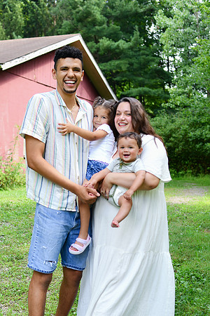 Ash Family 082