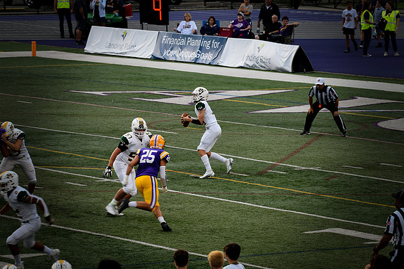 2022 game 2 [avon] 012