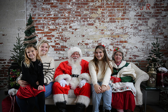 2024 Santa [Derringer] 35