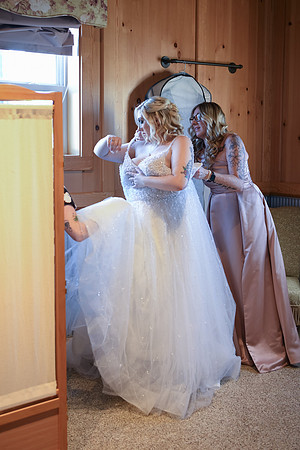 Piper & Eddie WD [getting ready] 36