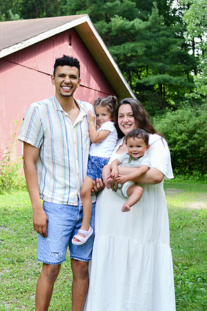 Ash Family 077