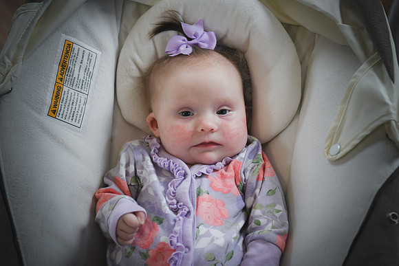 Lacey 090