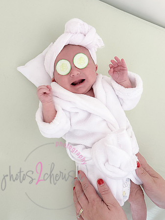 Amelia [newborn] images 154