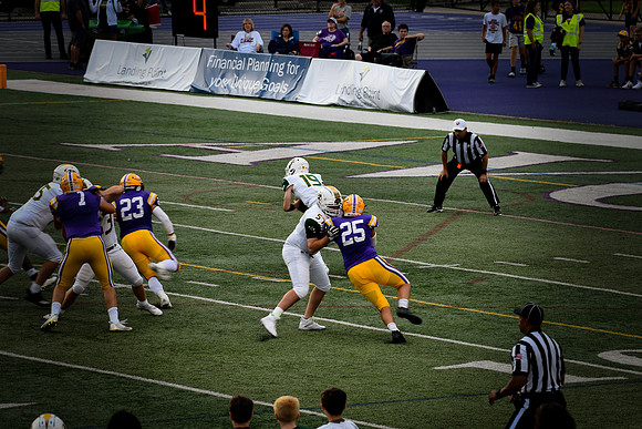 2022 game 2 [avon] 016