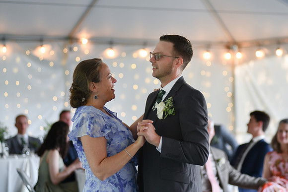 Carter & Marlah Reception [Mother Son Dance] 153