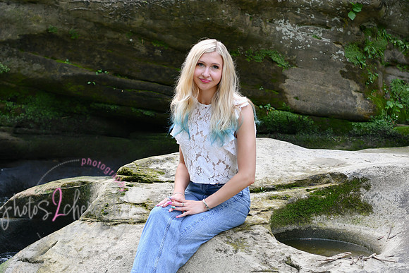 Gwen [MHS Senior] 020