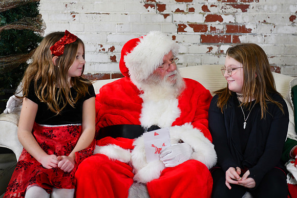 2024 Santa [Knotts] 27