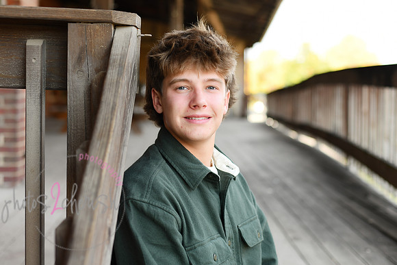 2025 MHS Senior [Cameron] 015