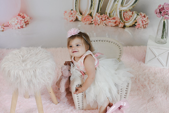 Alivia [turns one] 007
