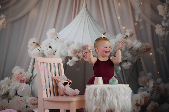 Leah [turns two] 116