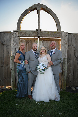 Piper & Eddie [Bride Family] 149