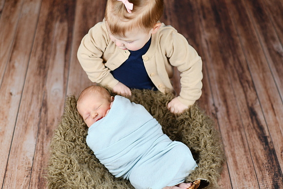 Noah Newborn 225