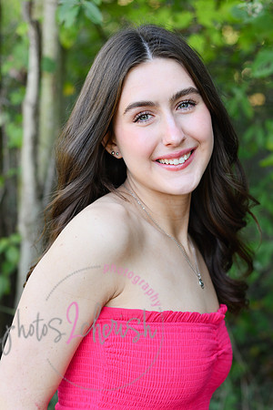 Audrey [class of 2025] 070
