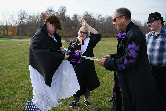 Billie & Dale Vow Renewal 111