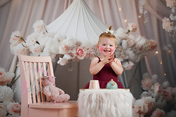 Leah [turns two] 105