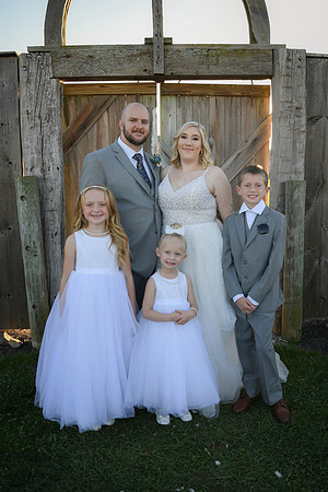 Piper & Eddie [Bride Family] 115
