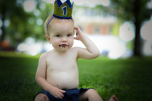 ashton [turns one] peek 37